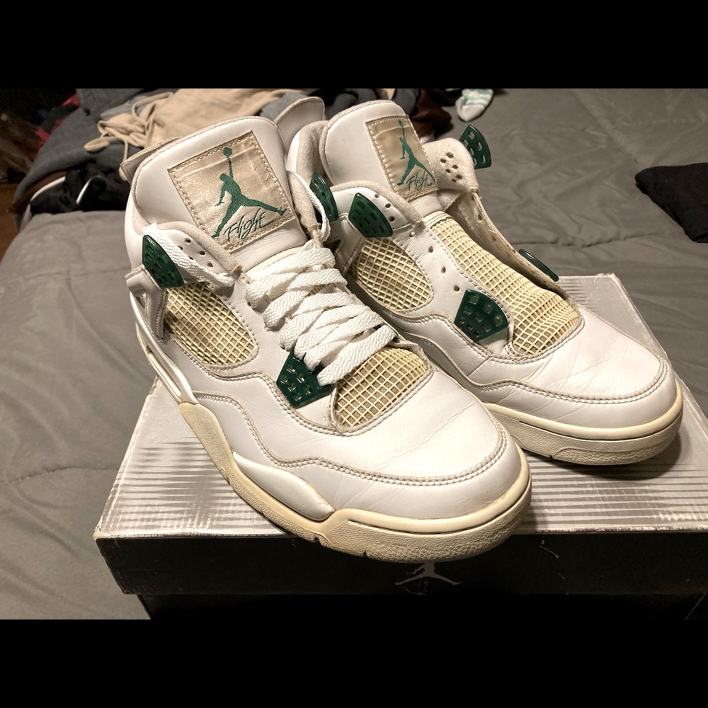 Jordan 4 Retro (2004) white/chrome-classic green